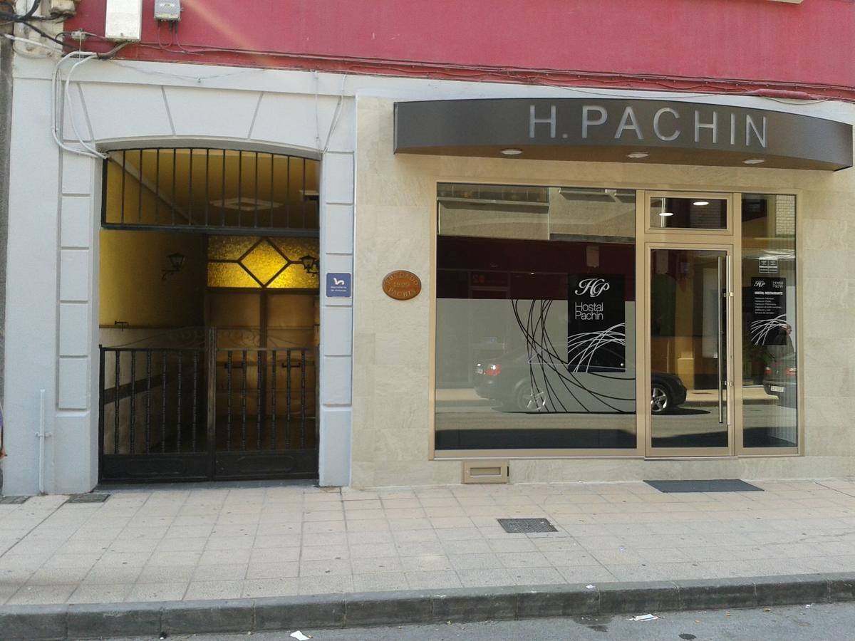 Hostal Pachin Hostel Mieres  Buitenkant foto